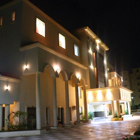 Rk - Inn Premium Suites Bangalore Exterior photo