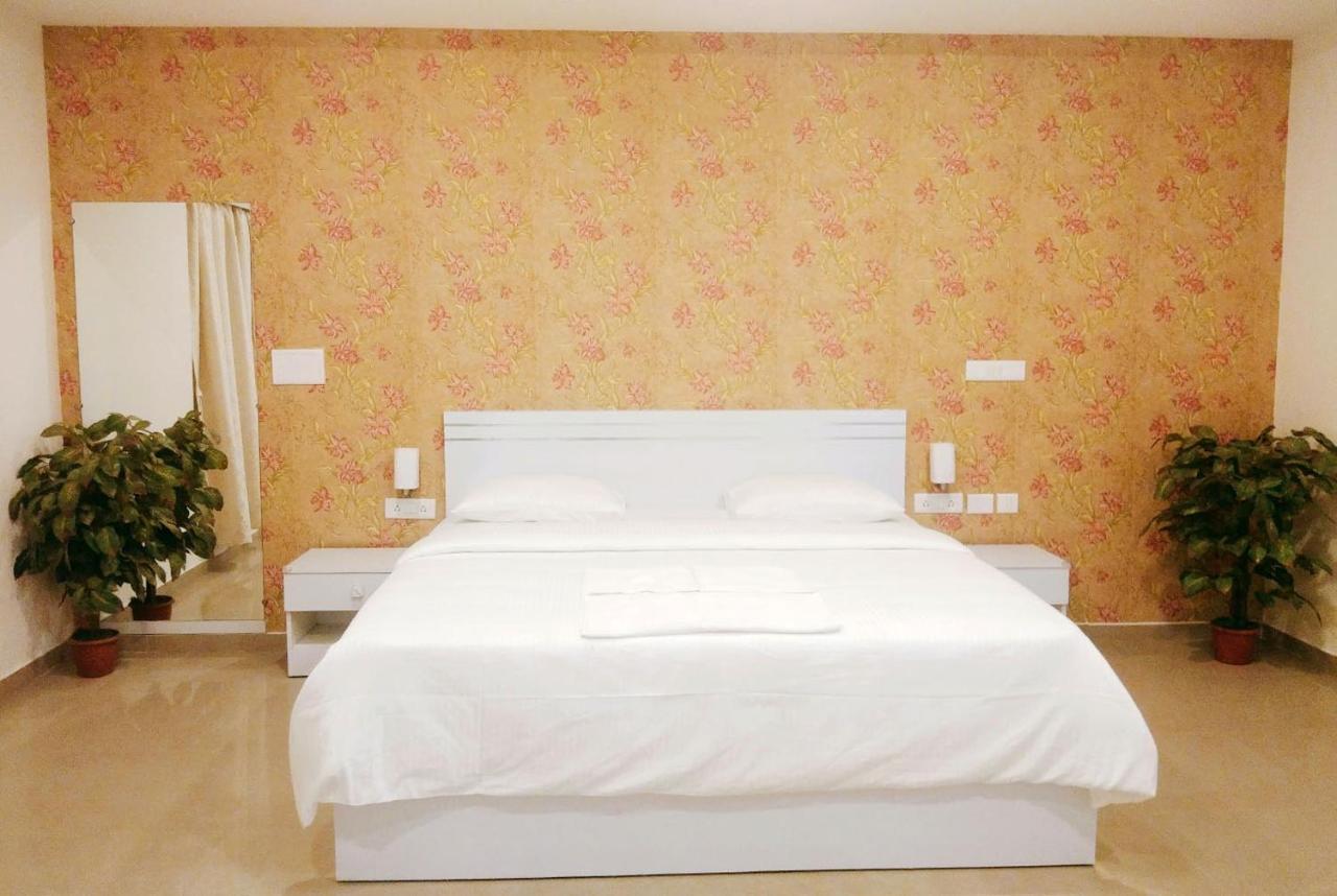 Rk - Inn Premium Suites Bangalore Exterior photo